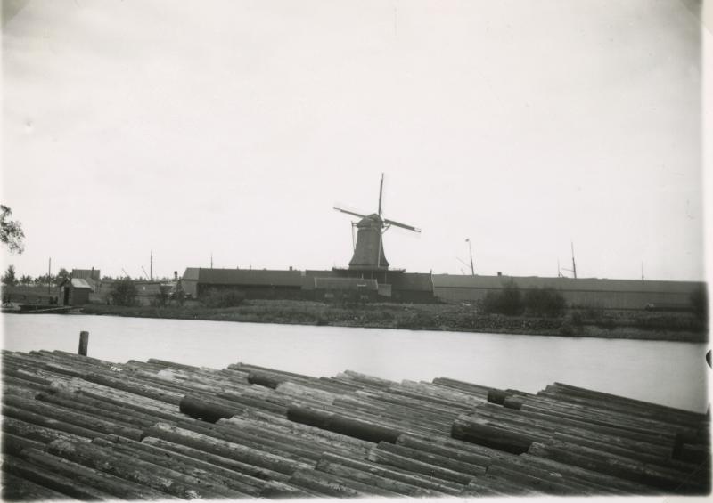 Foto 1048085988